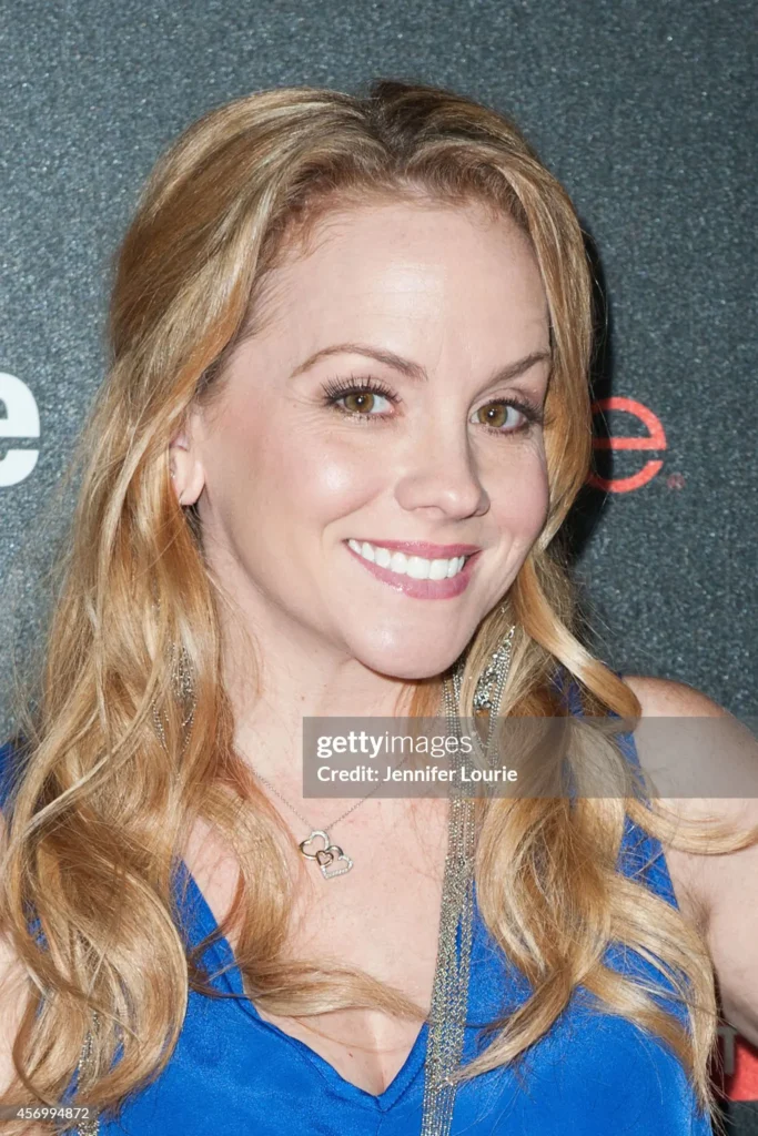 Bikini-Images-of-Kelly-Stables