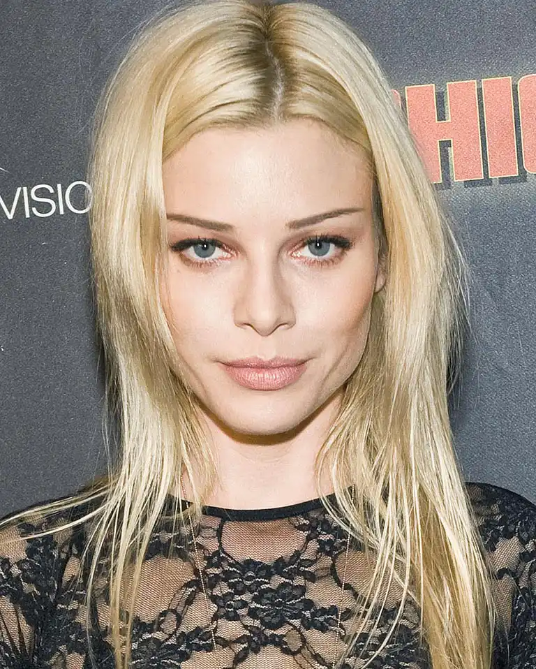 Bikini-Looks-of-Lauren-German