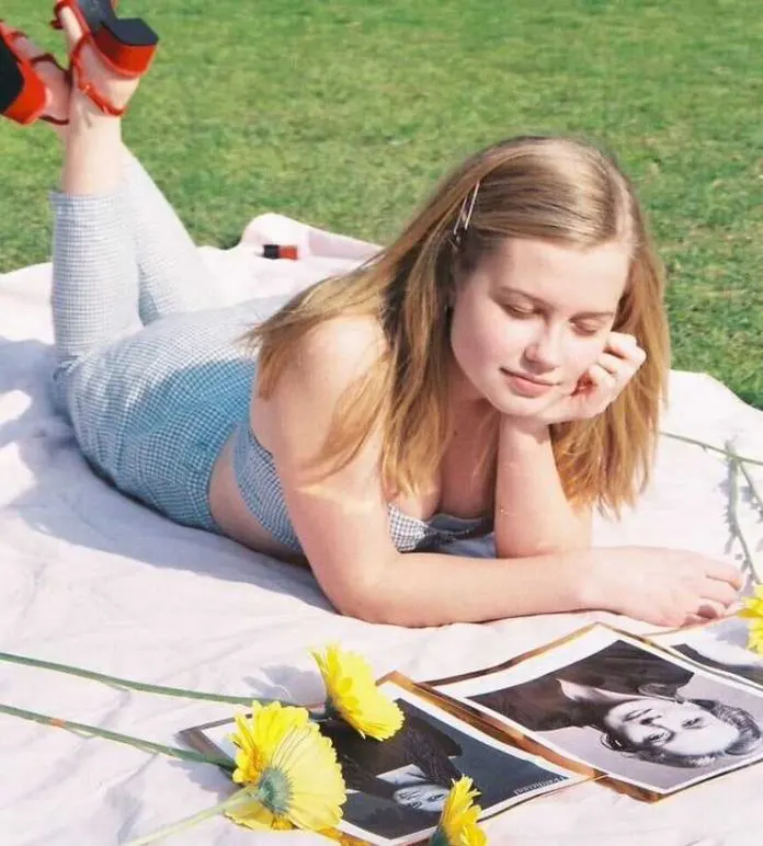 Bikini-Photos-of-Angourie-Rice