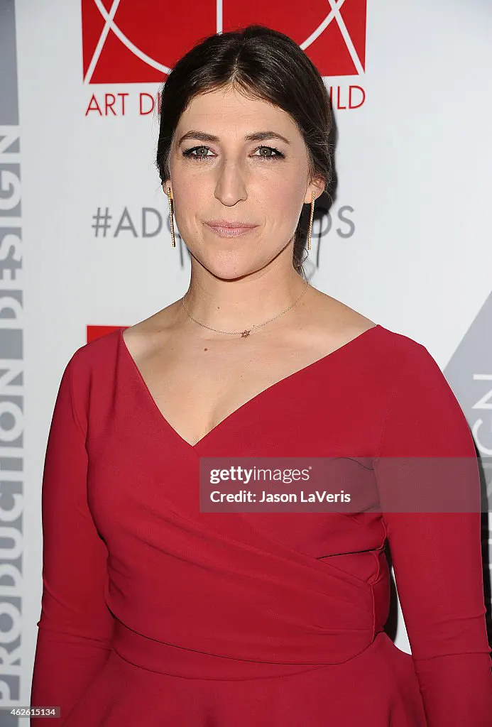 Bikini-Photos-of-Mayim-Bialik