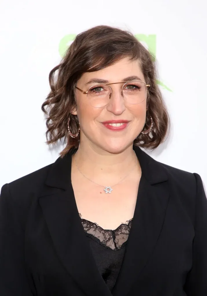 Bikini-Pics-of-Mayim-Bialik