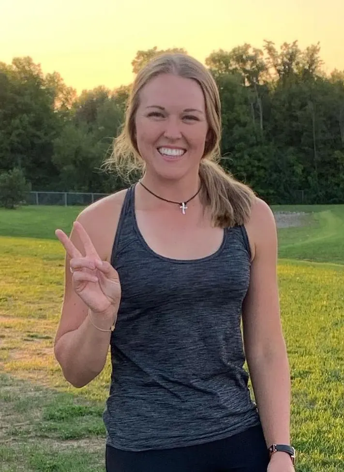 Brooke-Henderson-Bathing-Suit-Looks