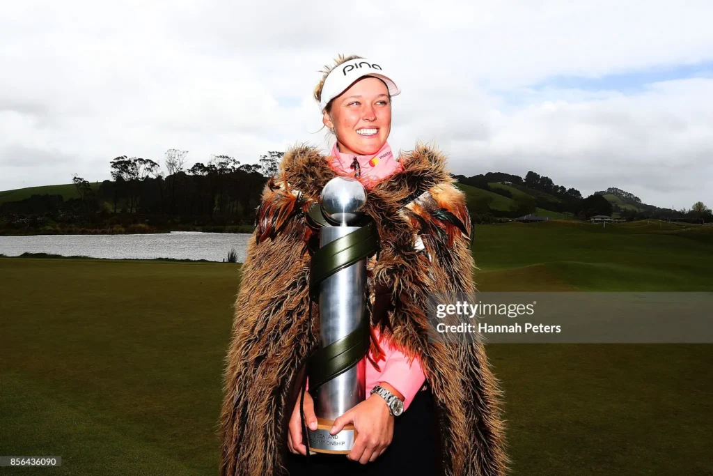 Brooke-Henderson-Photos