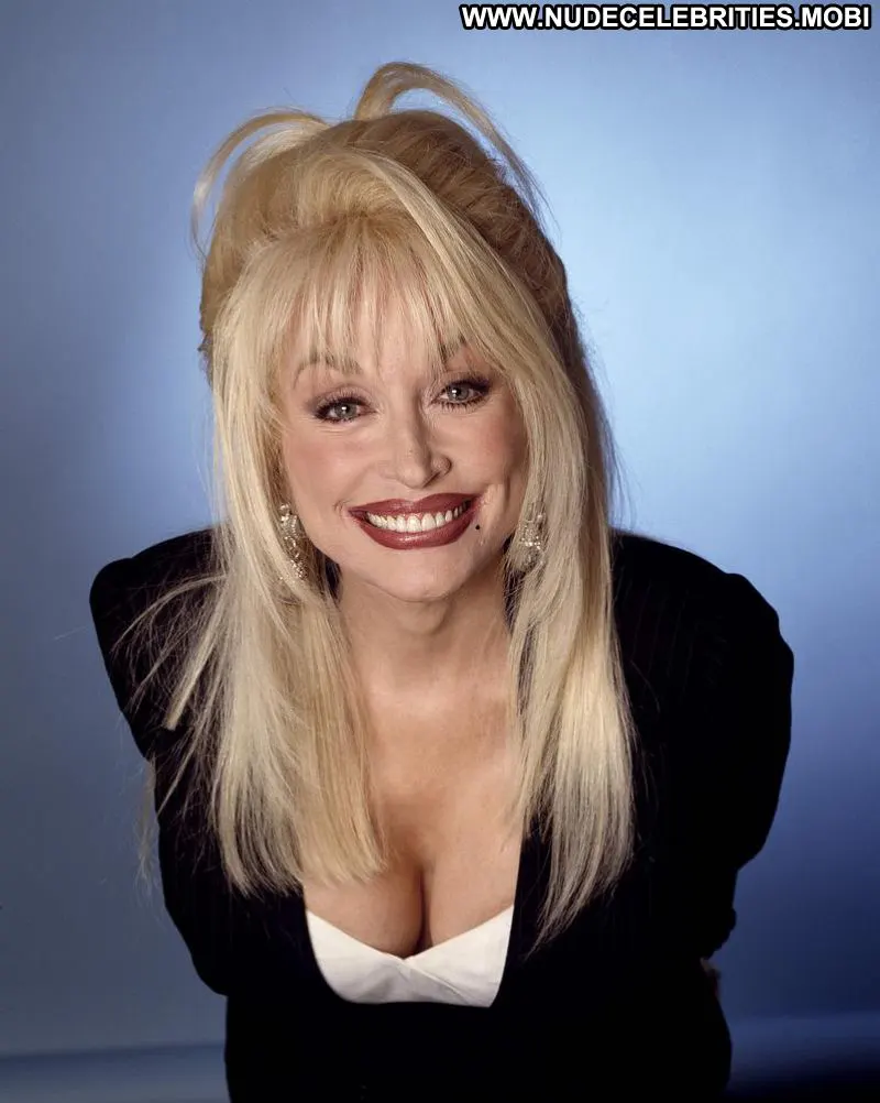 Dolly-Parton-Bikini-Photos