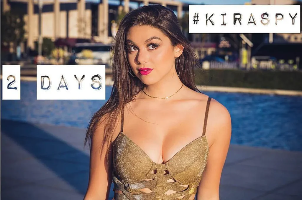 Hot-Looks-of-Kira-Kosarin