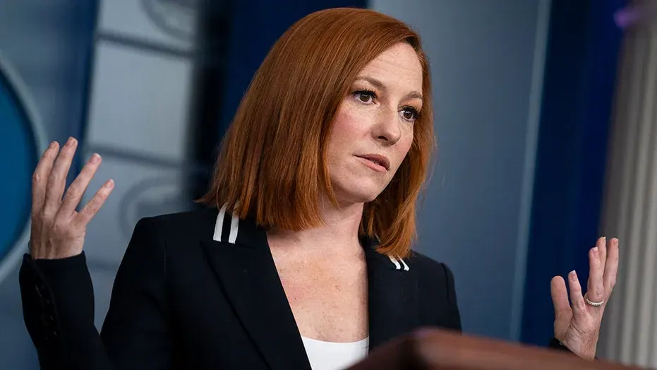 Jen-Psaki-Hot-Photos