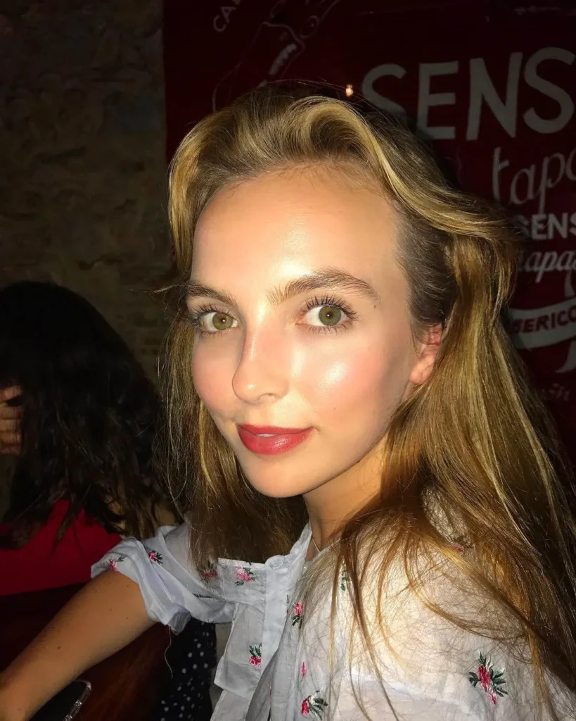 Jodie-Comer-Pictures