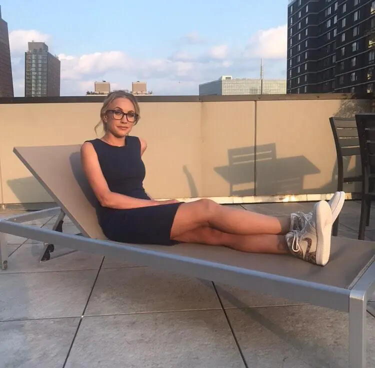 Kat-Timpf-Swimsuit-Looks