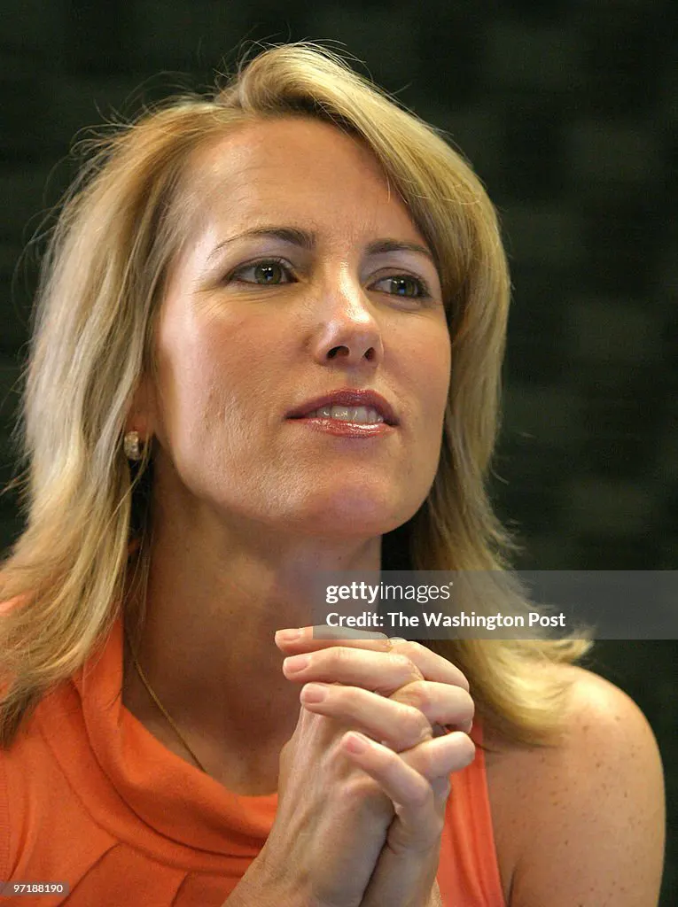 Laura-Ingraham-Swimsuit-Pics