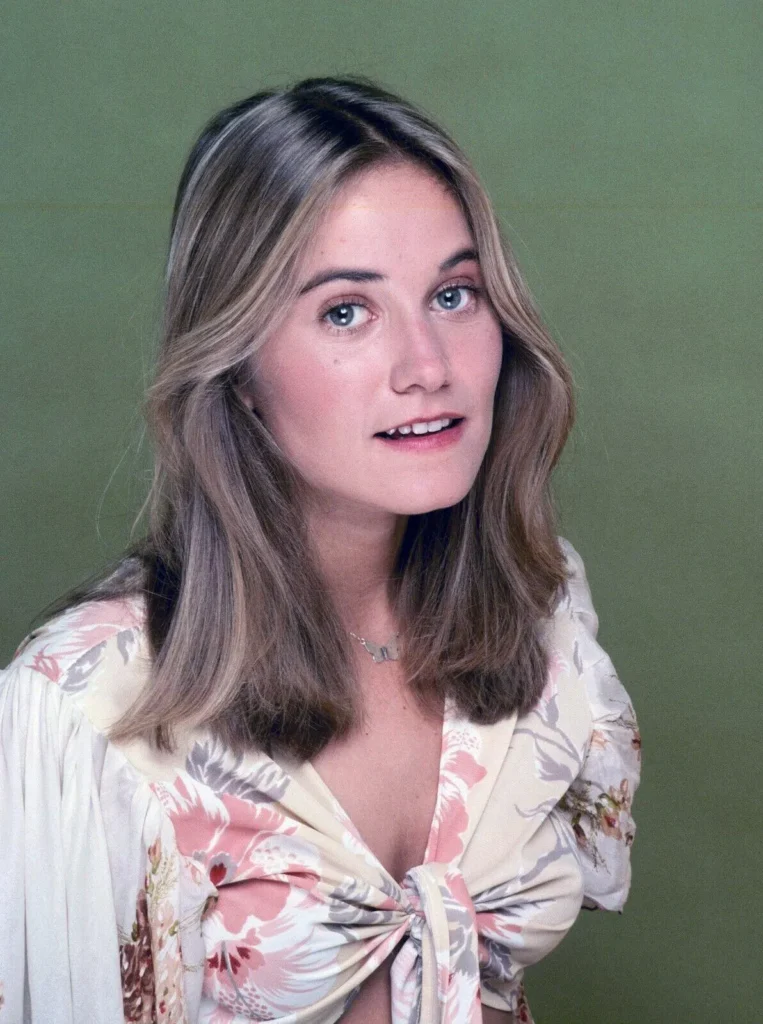 Maureen-Mccormick-Bikini-Photos