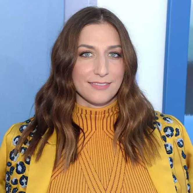 Photos-of-Chelsea-Peretti