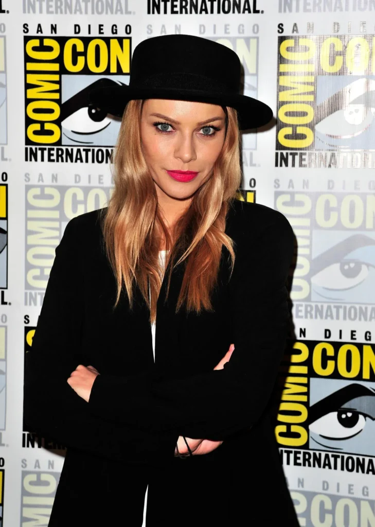 Photos-of-Lauren-German