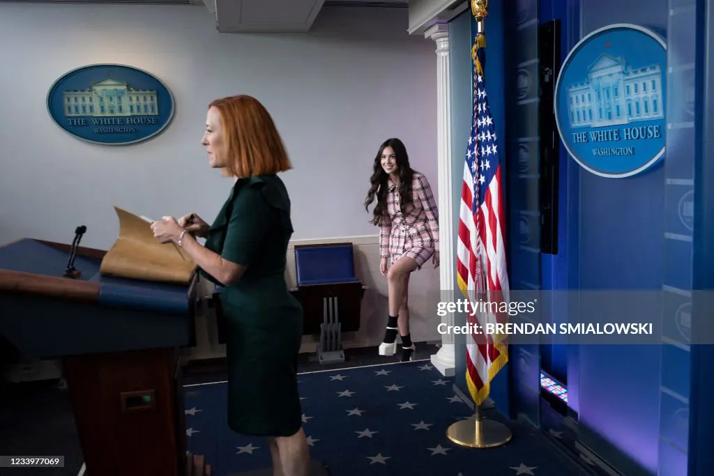 Pics-of-Jen-Psaki