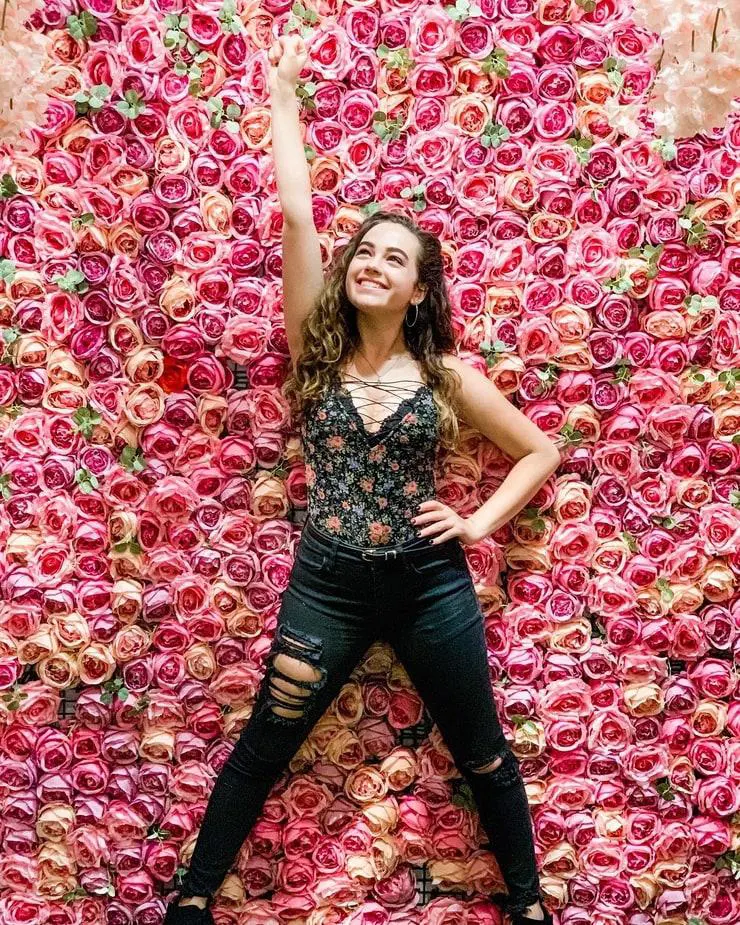 Pics-of-Mary-Mouser