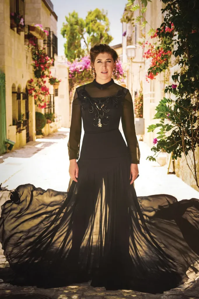 Pictures-of-Mayim-Bialik