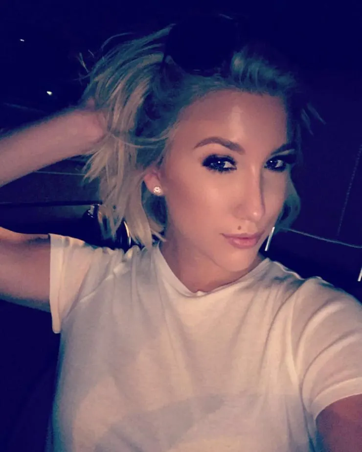 Savannah-Chrisley-Photos