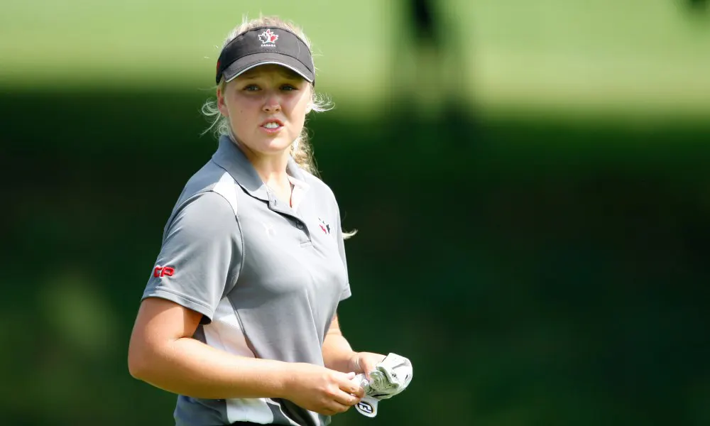 Sexy-Looks-of-Brooke-Henderson