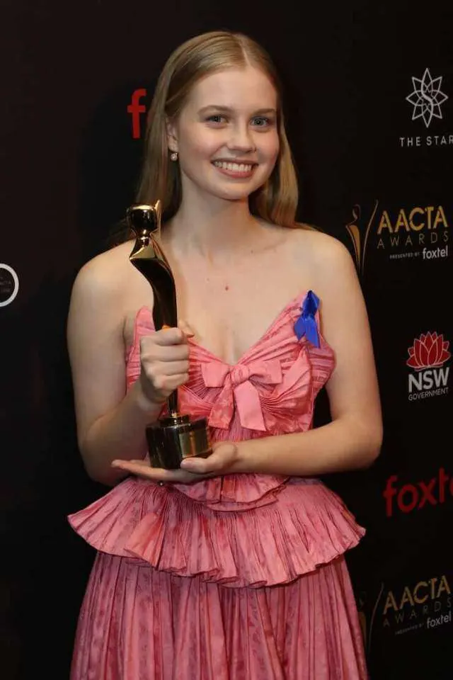 Sexy-Photos-of-Angourie-Rice