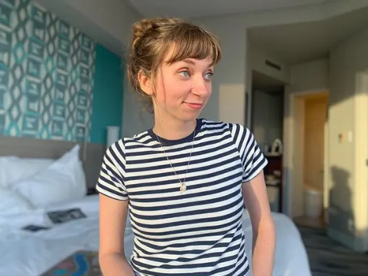 Sexy-Pictures-of-Lauren-Lapkus