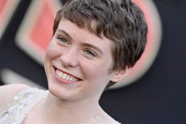 Pics-of-Sophia-Lillis